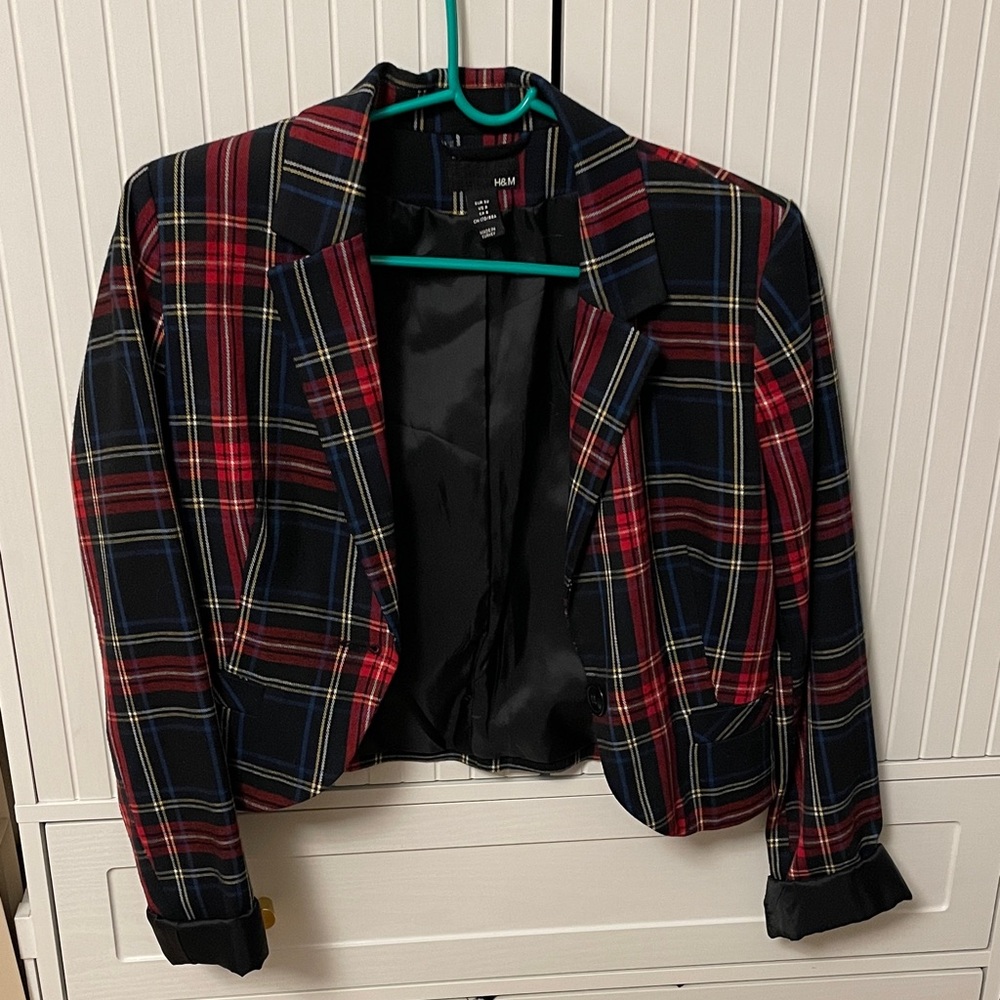 Cropped Plaid Blazer